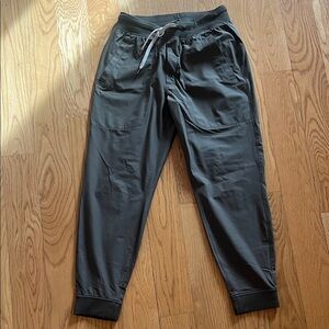Vuori Jogger Pants